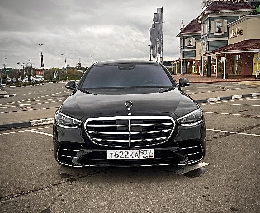 S Class (W223) in Moscow Russia