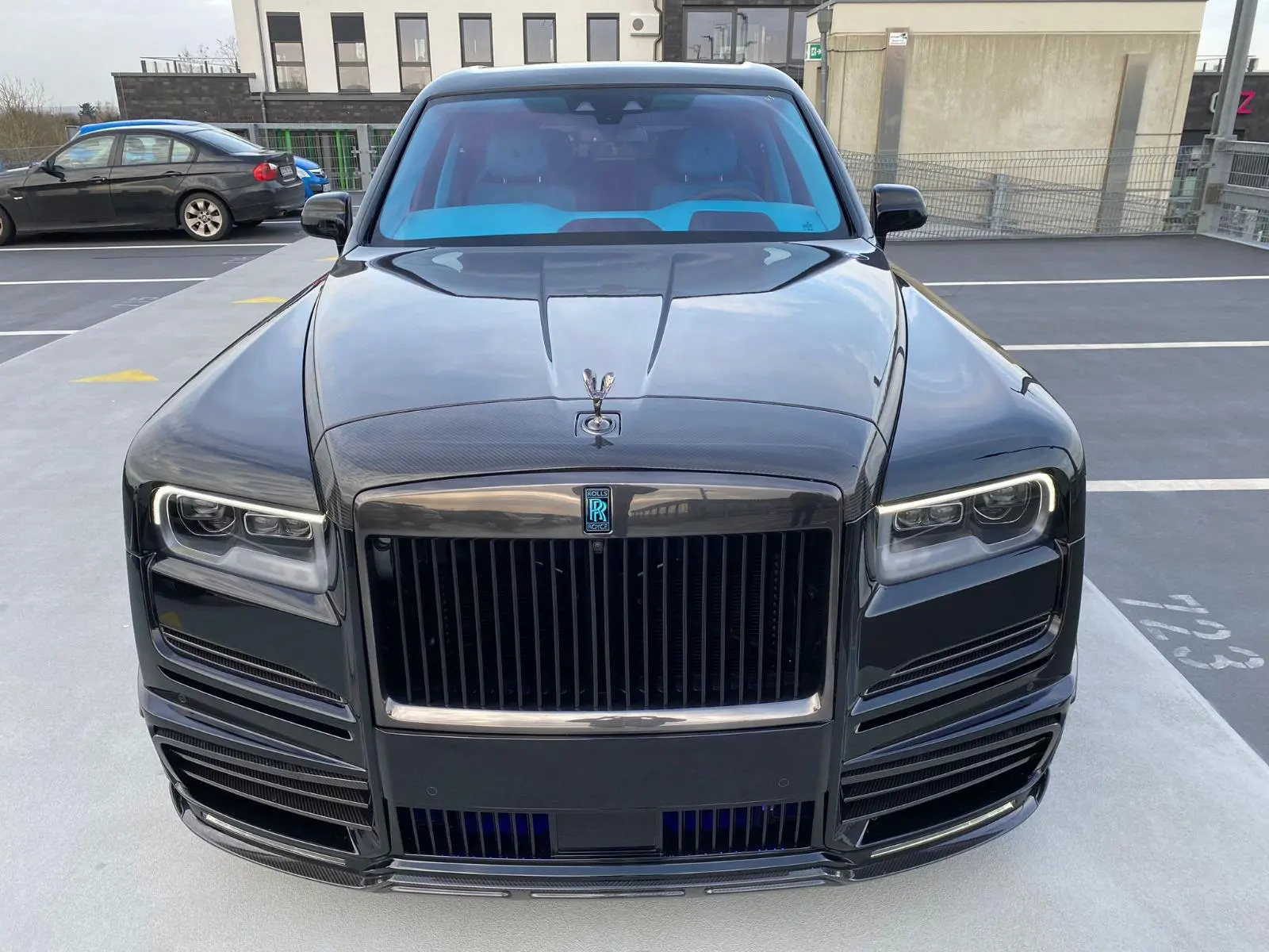 Rolls Royce Black Badge Cullinan