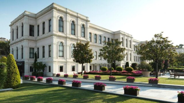 Four Seasons Hotel Istanbul at the Bosphorus