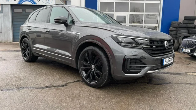 Volksvagen Touareg R-Line