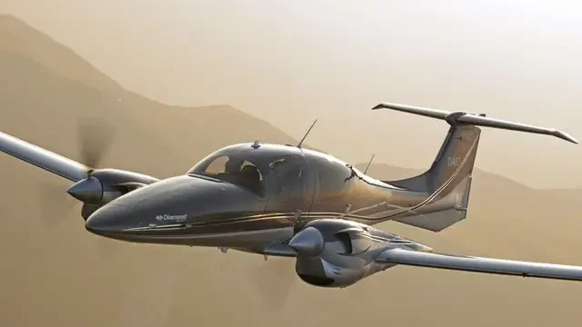 Diamond DA 62: private jet rental