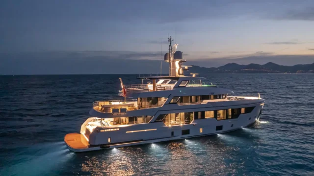 EMOCEAN | Luxury Motor Yacht for Charter |  Caribbean Sea