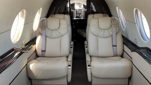 SP-OOK HAWKER 400XP | Smart Jet Charter Flights