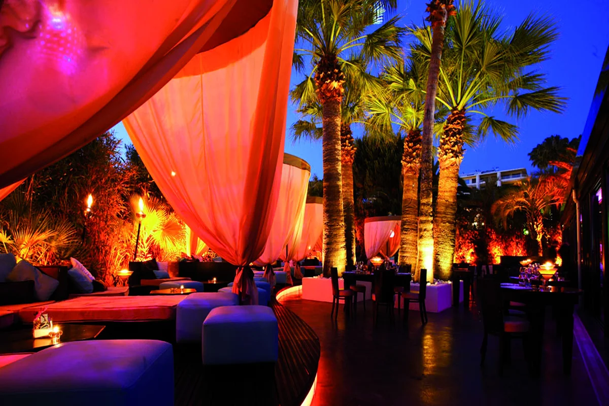 Restaurant & Night Club Le Baoli Cannes