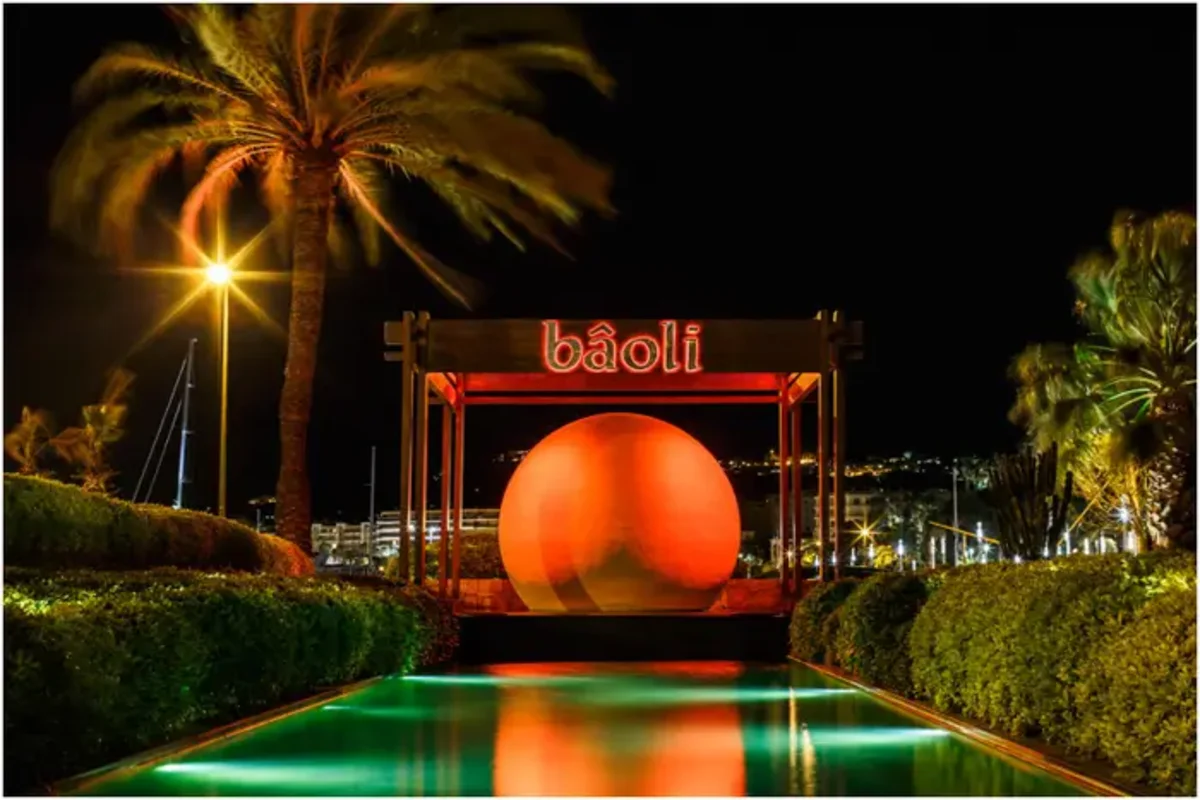 Restaurant & Night Club Le Baoli Cannes