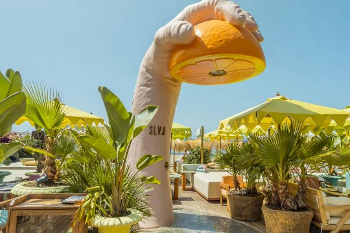 SLVJ Marbella Restaurant & Beach Club