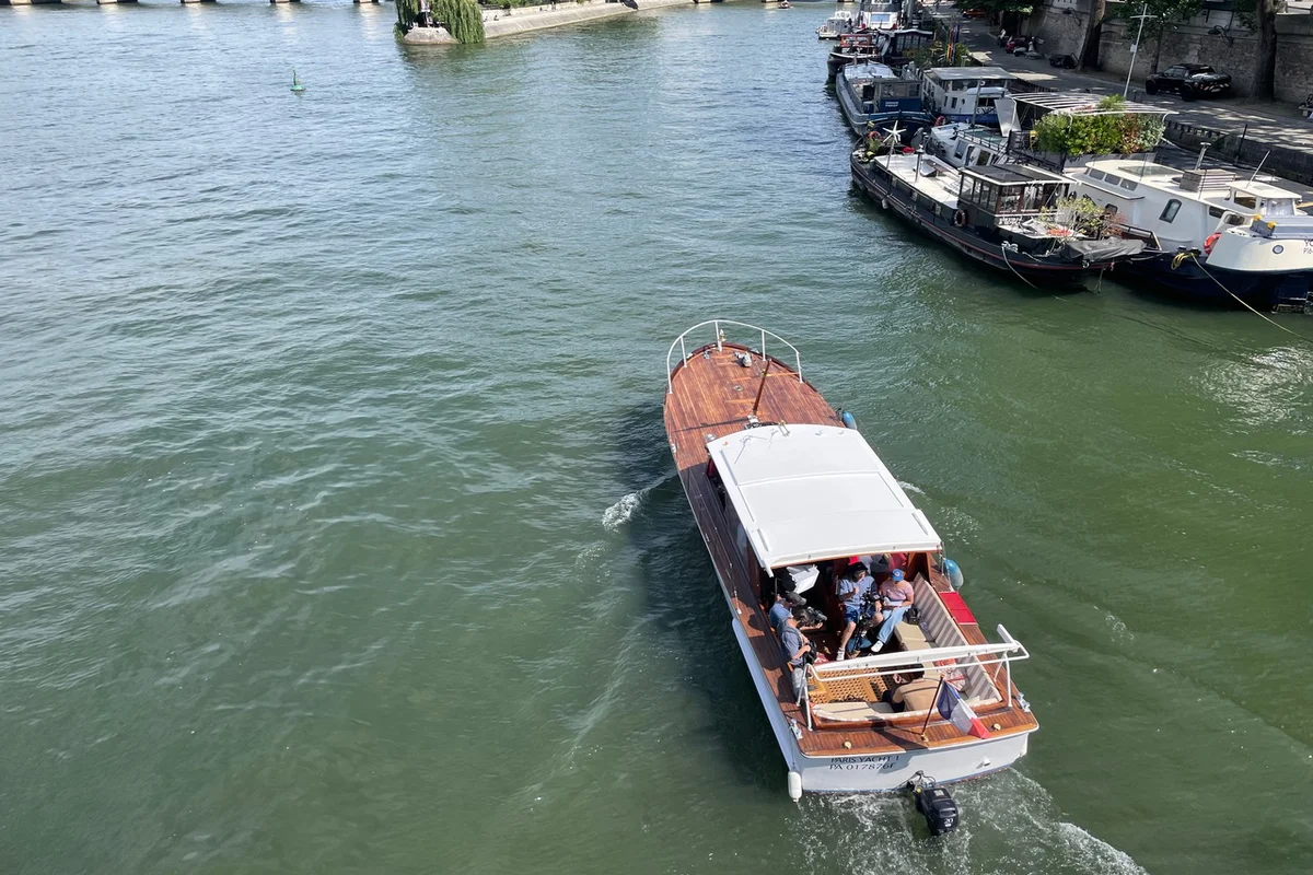 Dinner Cruise Paris | Paris Yacht 1 | Seine