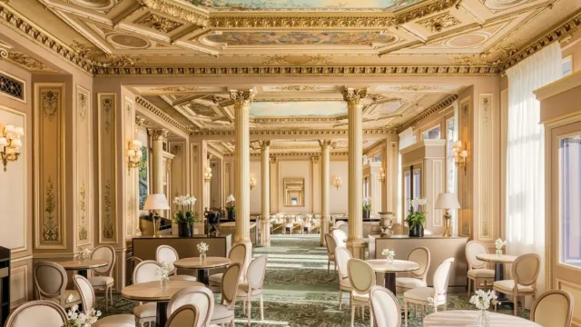 Café de la Paix Paris