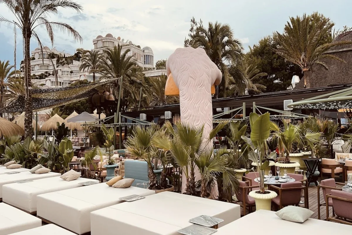 SLVJ Marbella Restaurant & Beach Club