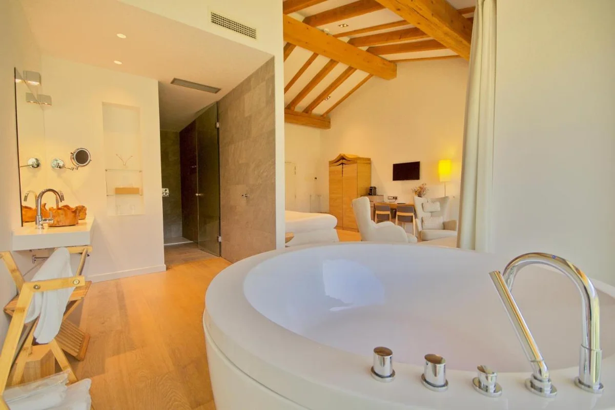 Arantza Hotela - Boutique Hotel Spa Eco "Only Adults"