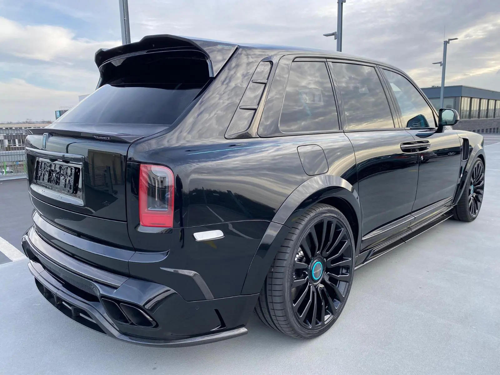 Rolls Royce Black Badge Cullinan