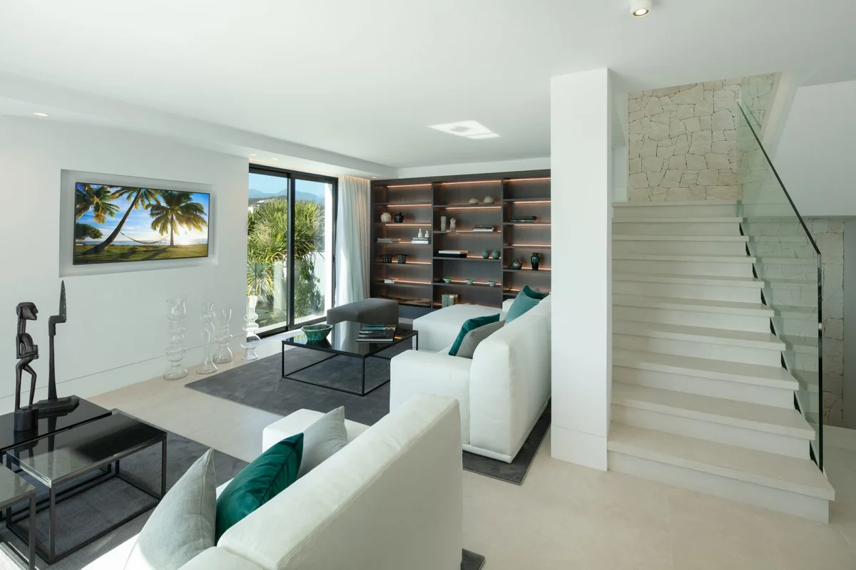 FUTURISTIC DESIGN VILLA, Marbella