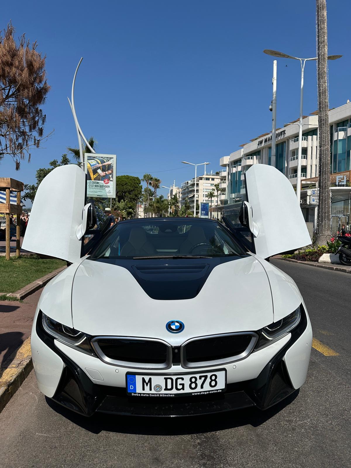 BMW i8 Roadster