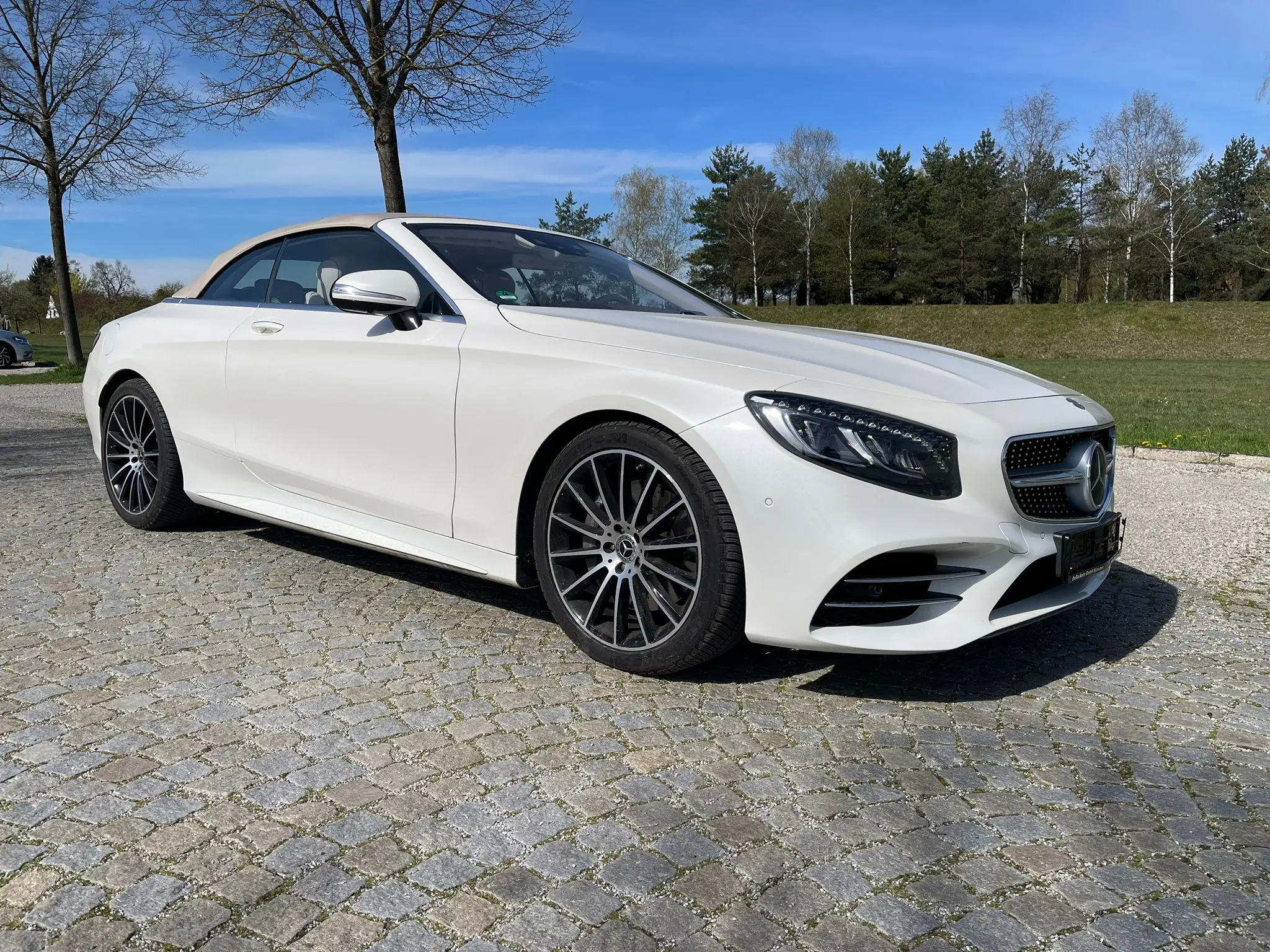 Mercedes-Benz S560 Cabrio