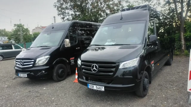 Mercedez-Benz Sprinter