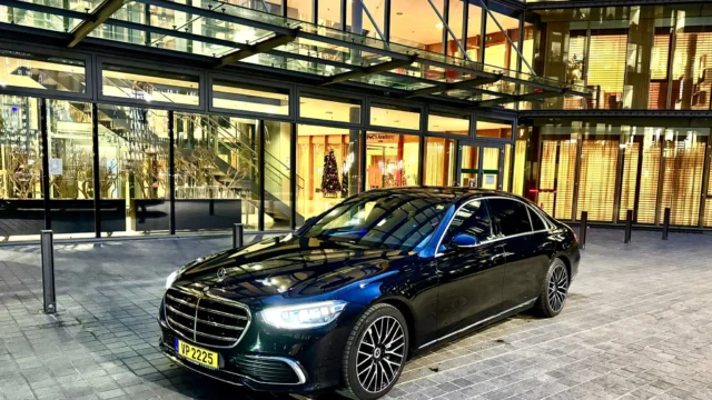 Mercedes-Benz S-Class W223