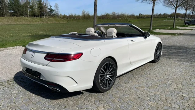 Mercedes-Benz S560 Cabrio