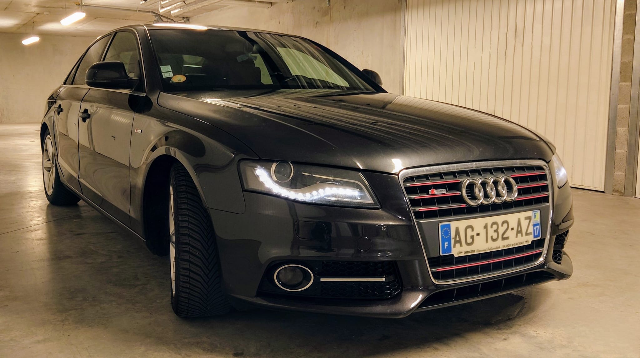 Audi A4 in Annecy