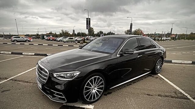 S Class (W223) in Moscow Russia