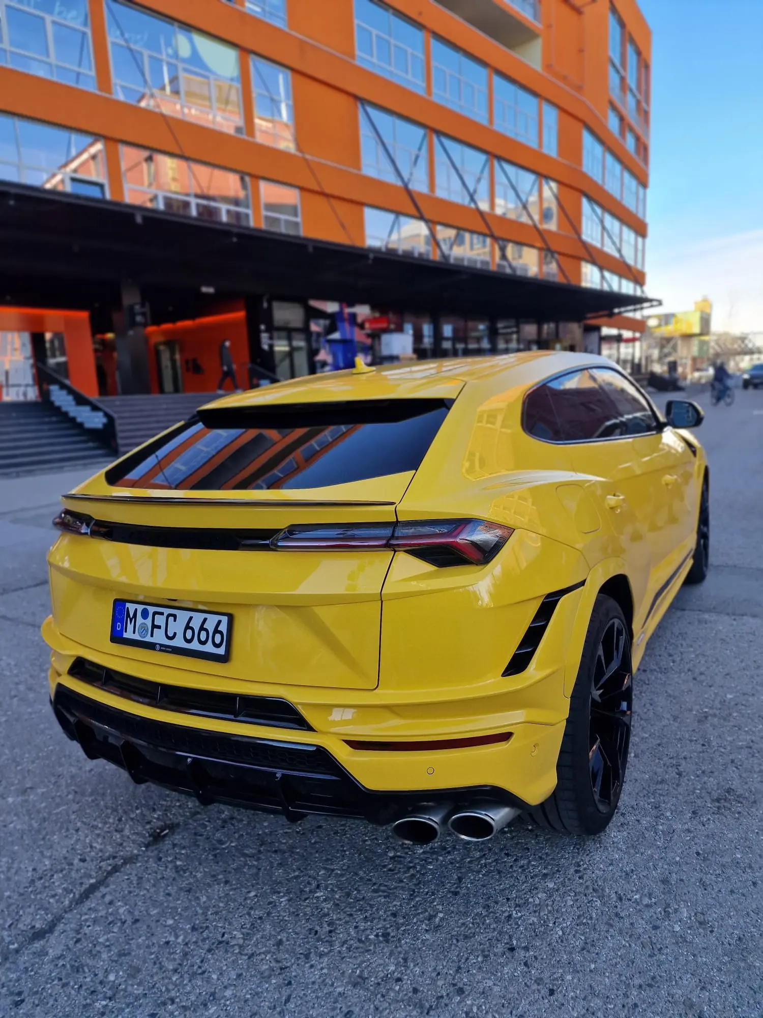 Lamborgini Urus S