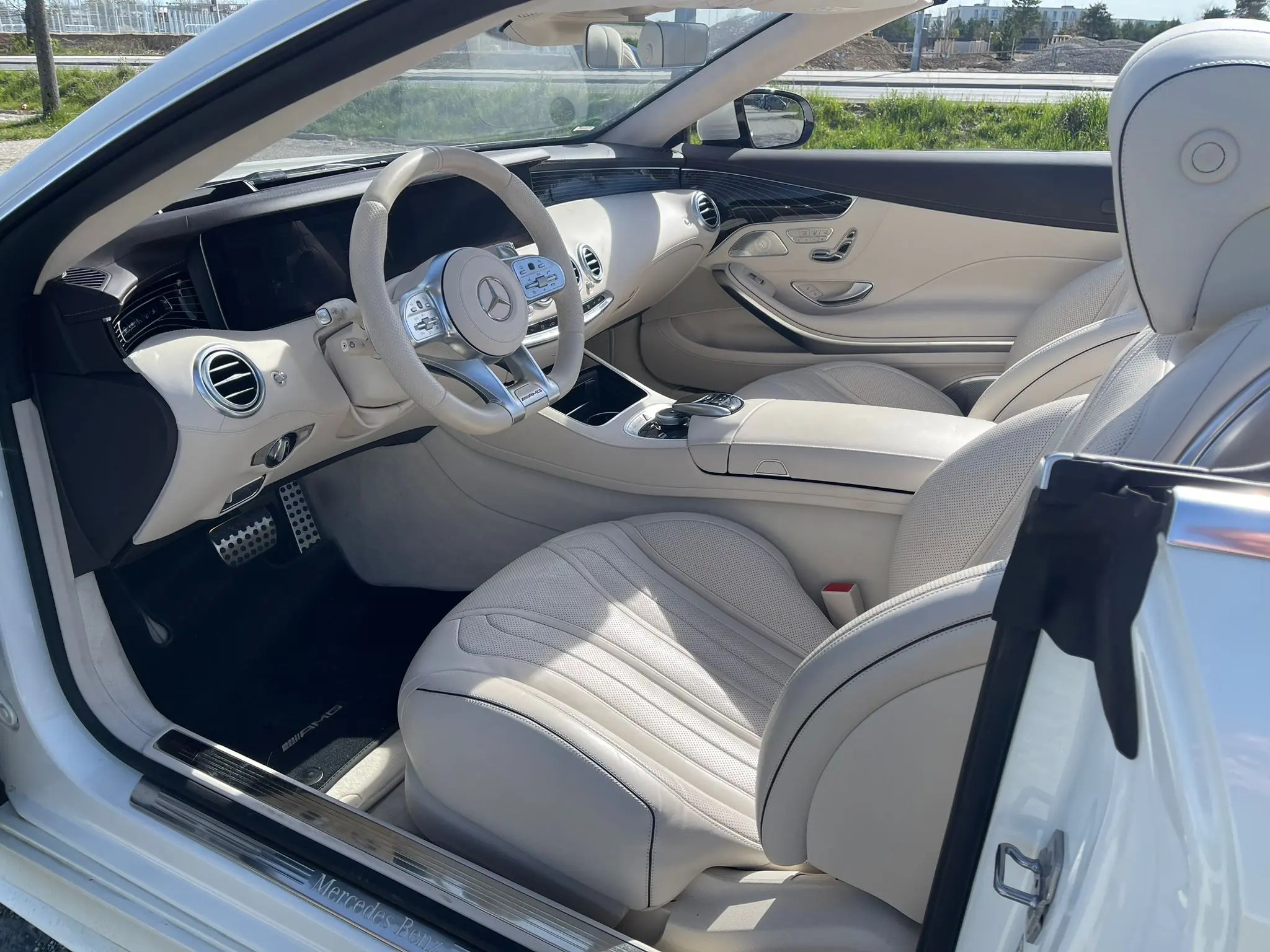 Mercedes-Benz S560 Cabrio