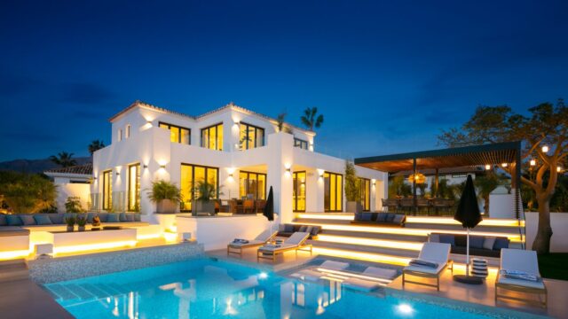 FUTURISTIC DESIGN VILLA, Marbella