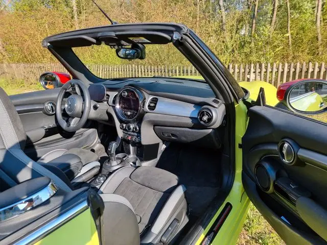 Mini John Cooper Works Cabrio