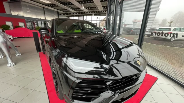 Lamborgini Urus