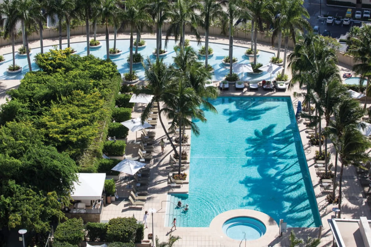 Four Seasons Hotel Miami