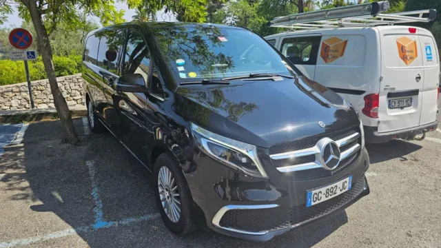 Mercedes-Benz V-Class