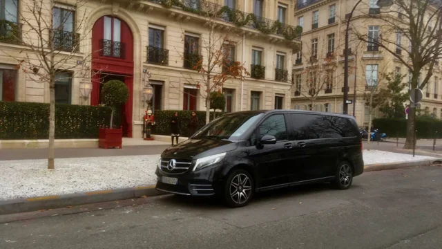 Mercedes-Benz V-Class