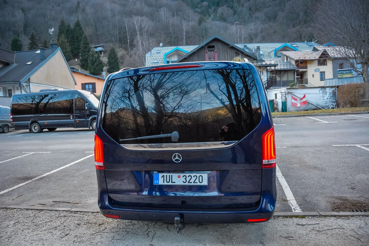 Mercedes-Benz V-Class