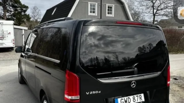 Mercedes-Benz V-class