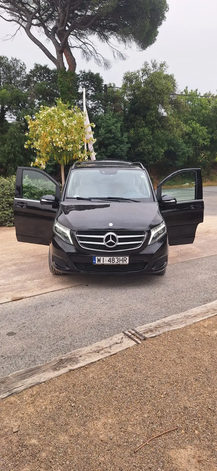 Mercedes-Benz V-Class