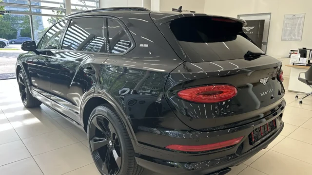 Bentley Bentayga Long