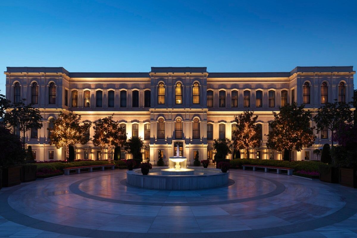 Four Seasons Hotel Istanbul at the Bosphorus