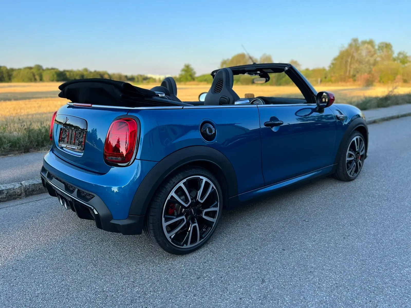 Mini John Cooper Works Cabrio