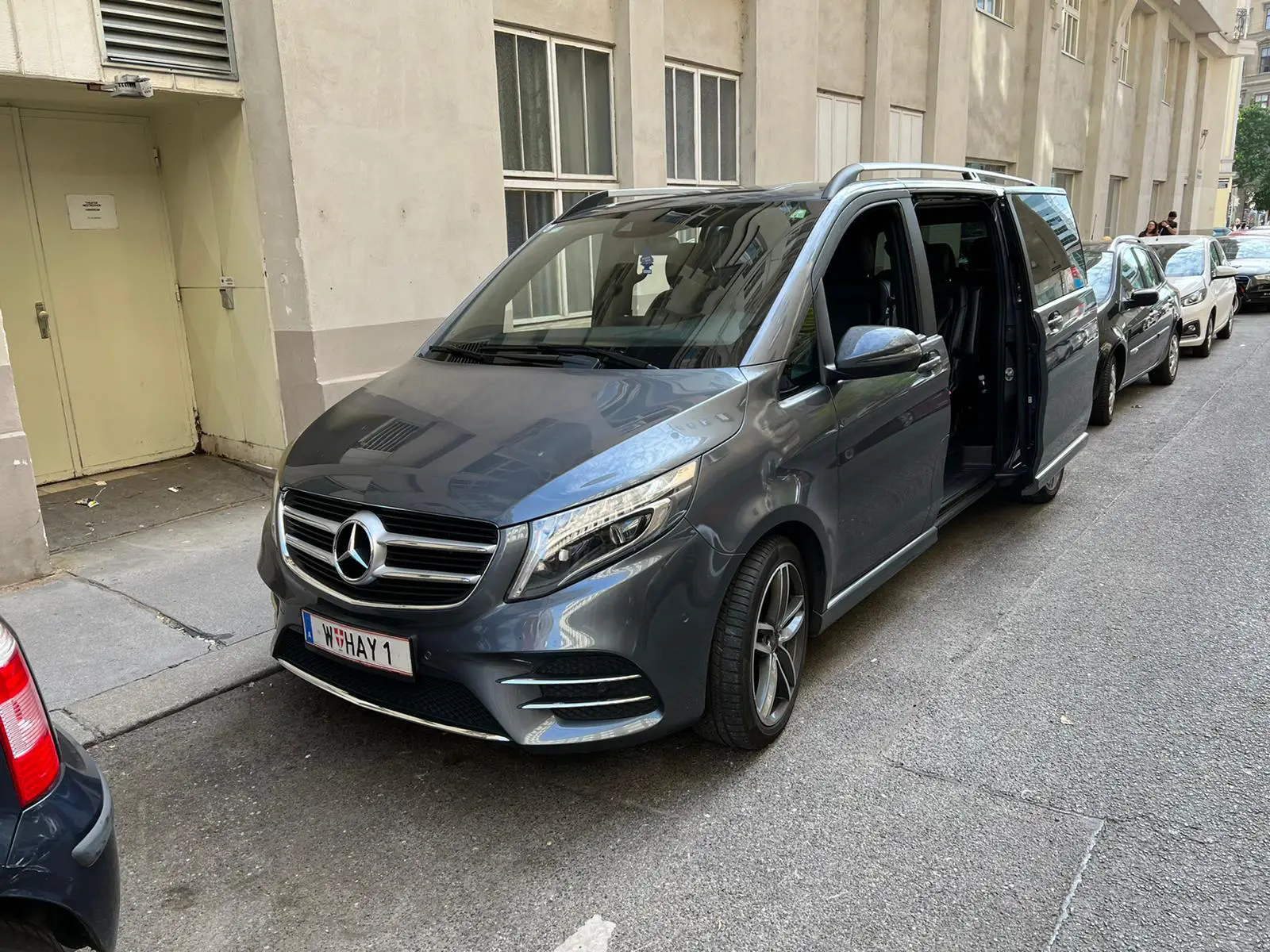 Mercedes-Benz V-Class