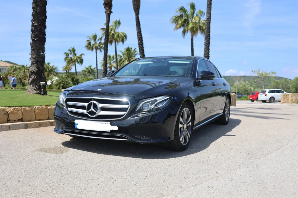 Mercedes-Benz E-Class 7