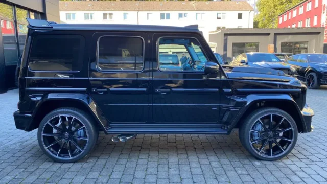 Mercedes-Benz G800 Brabus