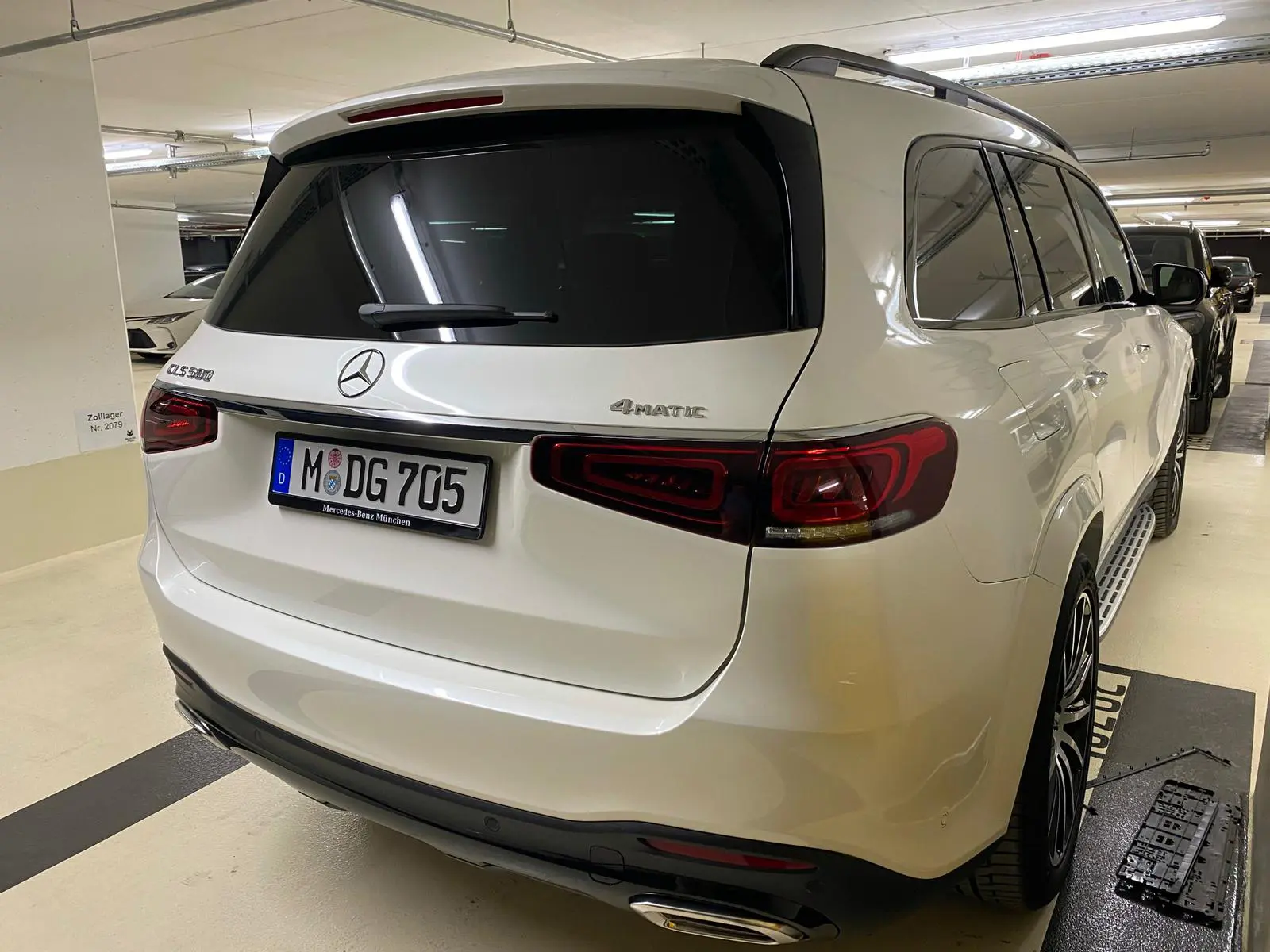 Mercedes-Benz GLS 580 AMG