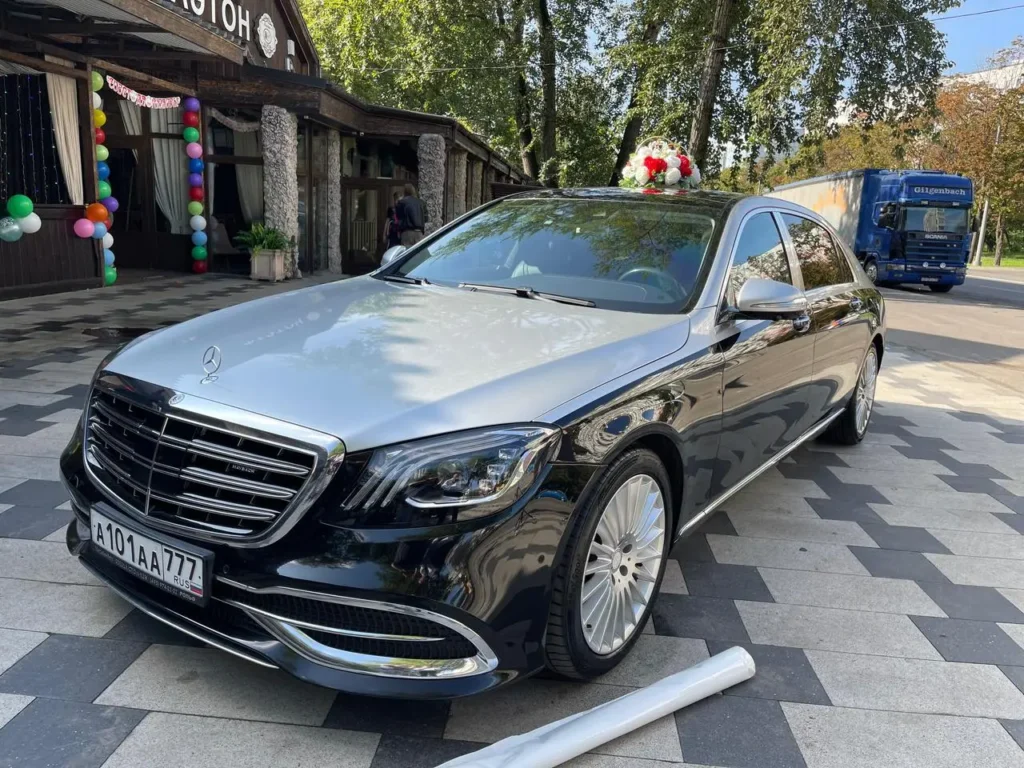 Mercedes-Benz S-Class Maybach