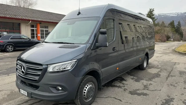 Mercedes-Benz Sprinter