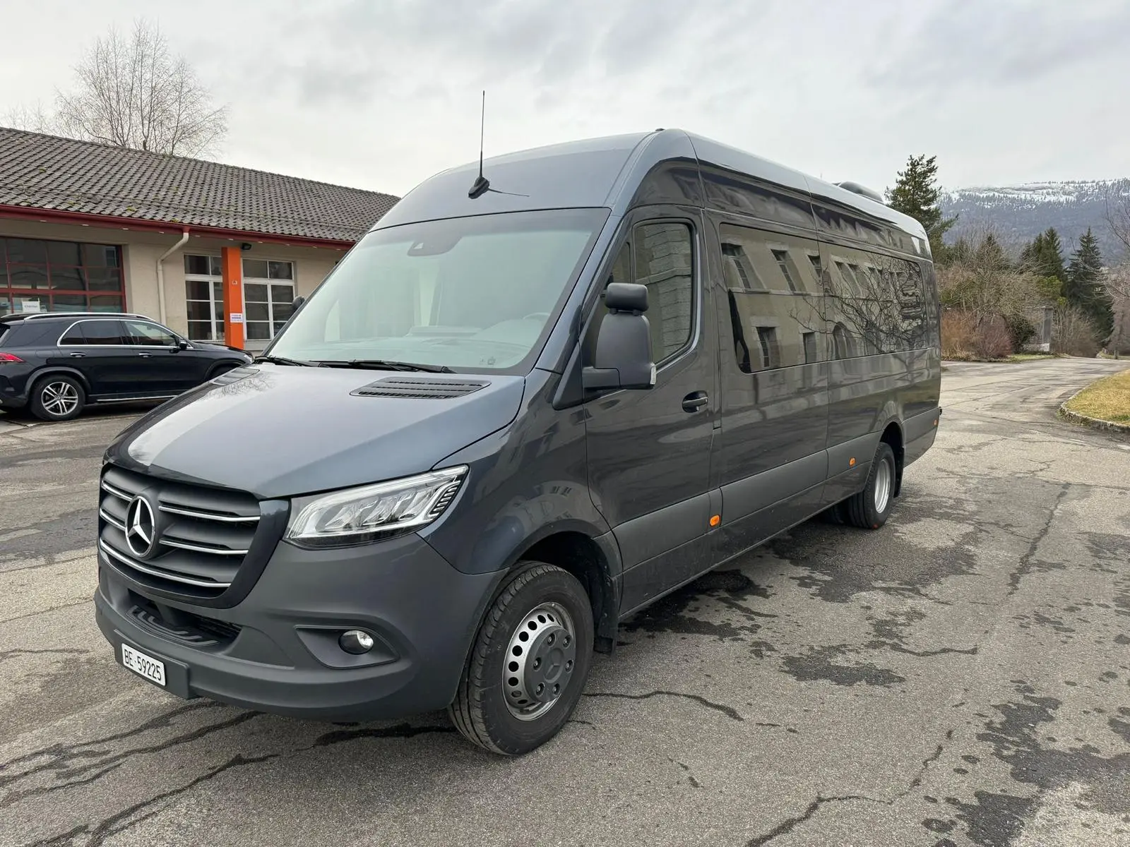 Mercedes-Benz Sprinter