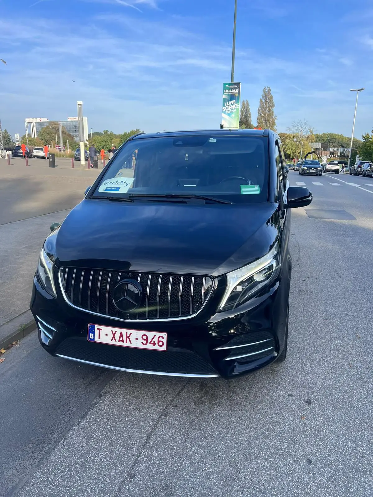 Mercedes-Benz V-class