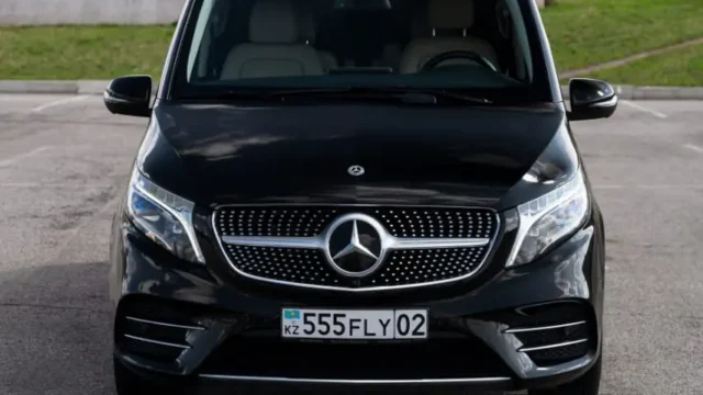 Mercedes-Benz V-class