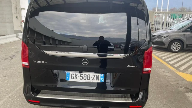 Mercedes-Benz V-Class