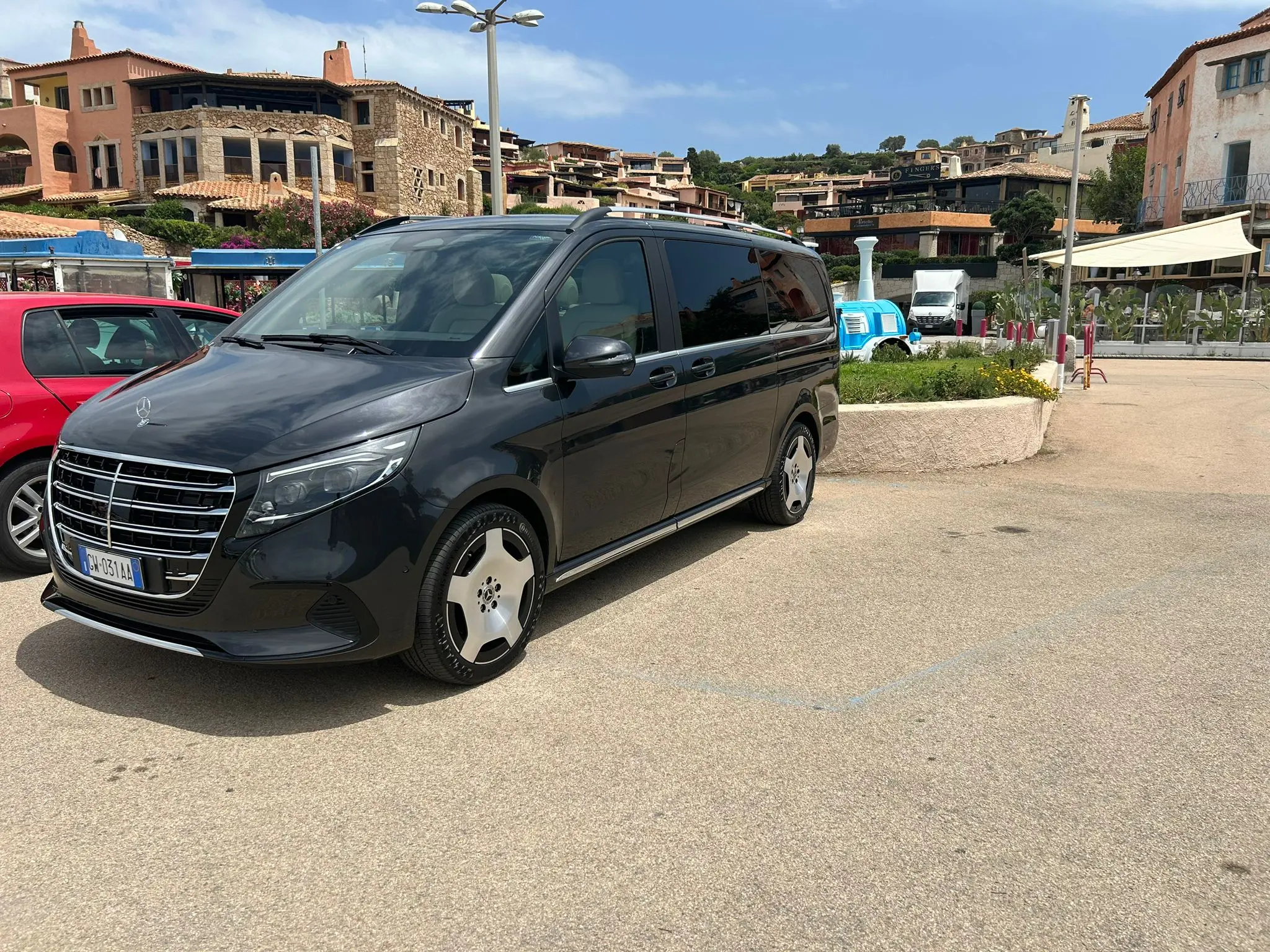 Mercedes-Benz V-Class