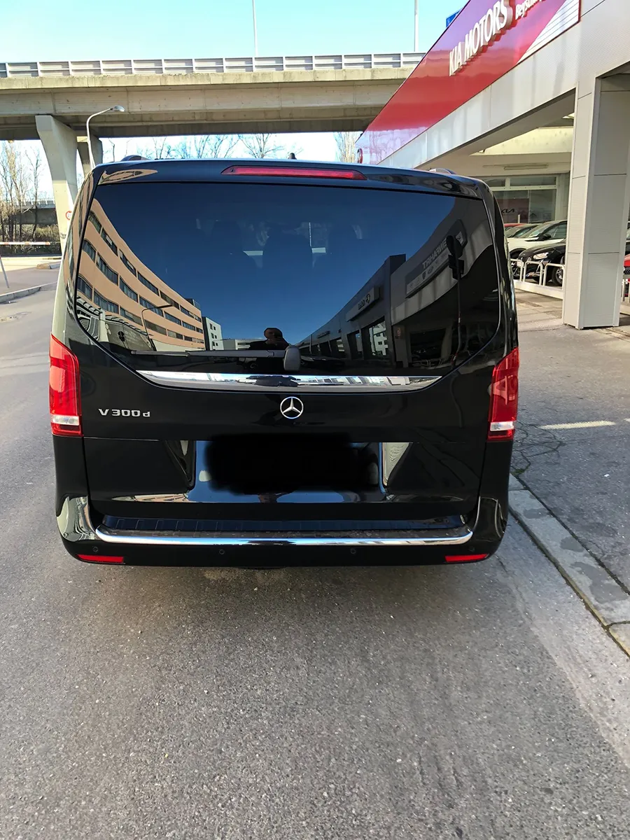 Mercedes-Benz V-Class