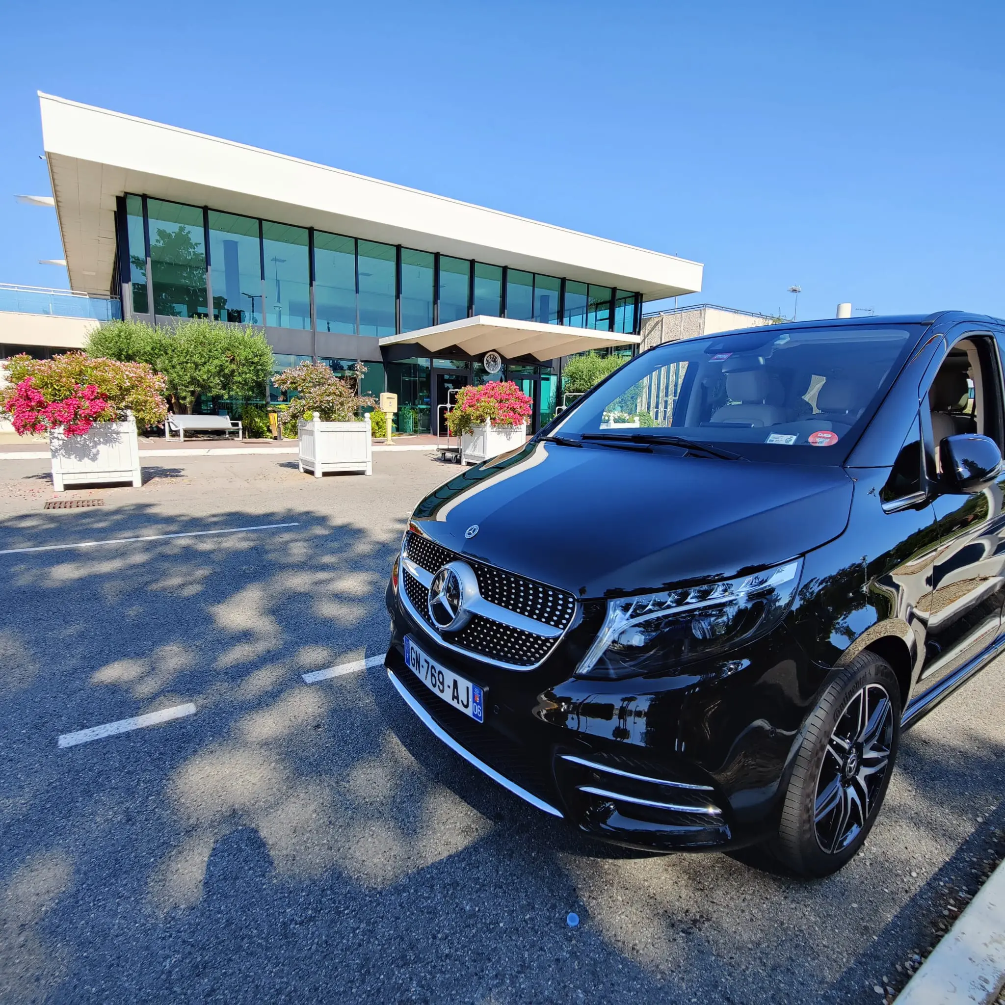 Mercedes-Benz V-Class AMG Xtra long